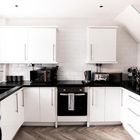 Inviting 3-Bed House In Manchester Exteriör bild